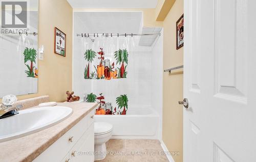 2113 Folkway Drive, Mississauga, ON - Indoor Photo Showing Bathroom