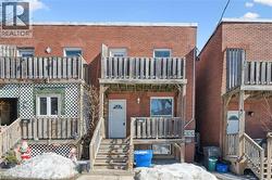 352 W DUKE Street W  Kitchener, ON N2H 3Y3