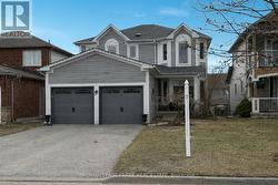 70 WELDRICK CRESCENT Clarington (Bowmanville), ON L1C 5E7