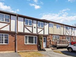 14 Matador Court  Lower Sackville, NS B4C 3G9