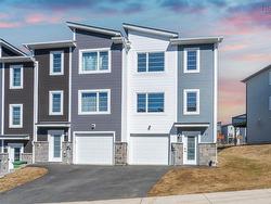 34 Grosse Street  Beechville, NS B3T 0M6