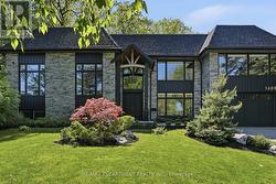 1489 ROGERSWOOD COURT  Mississauga, ON L5J 1R7