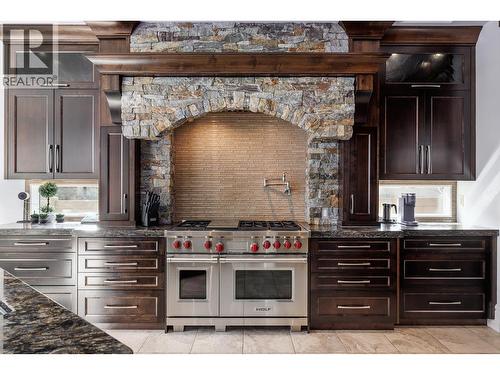 4165 Gellatly Road, West Kelowna, BC - Indoor Photo Showing Kitchen