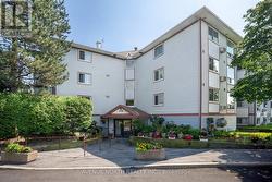 323 - 318 LORRY GREENBERG DRIVE Ottawa, ON K1T 2R5