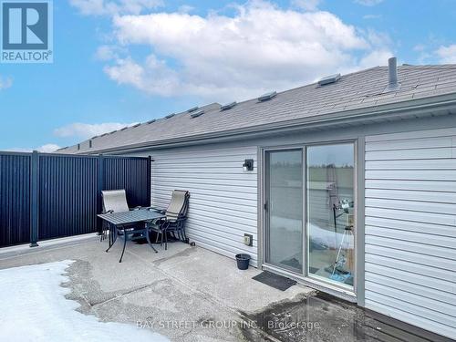 2 Longshore Way, Whitby, ON - Outdoor With Exterior