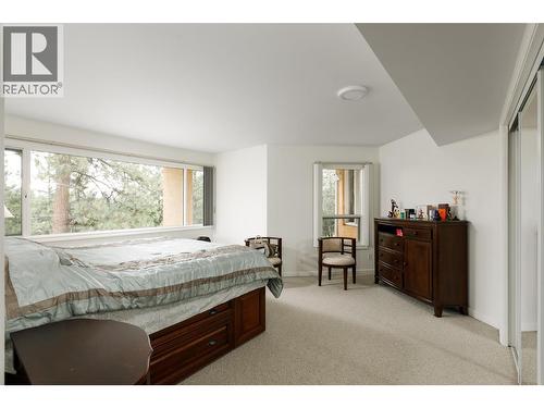1642 West Kelowna Road, West Kelowna, BC - Indoor Photo Showing Bedroom