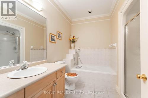 14 - 308 Queenston Street, St. Catharines (Oakdale), ON - Indoor Photo Showing Bathroom