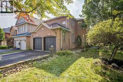483 MENCZEL CRESCENT Newmarket, ON L3X 2P6