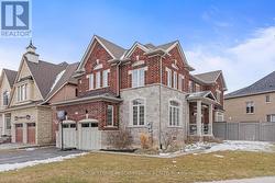 67 HIDDEN LAKE TRAIL  Halton Hills, ON L7G 0K6