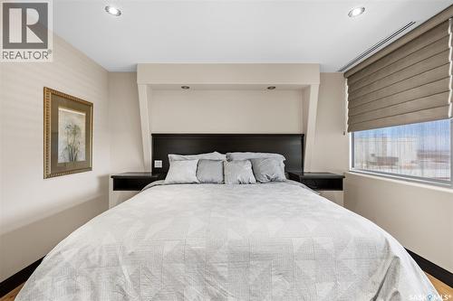 Ph208 1914 Hamilton Street, Regina, SK - Indoor Photo Showing Bedroom