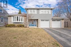 2305 DEVON ROAD  Oakville (Fd Ford), ON L6J 5R2