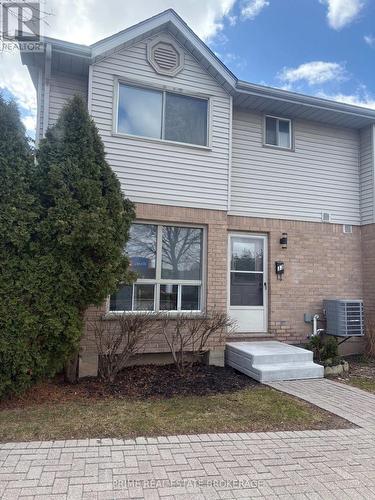 33 - 35 WATERMAN AVENUE  London South (South R), ON N6C 5T3