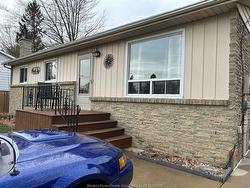 45 ARTHUR Street SOUTH Harrow, ON N0R 1G0