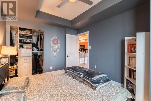 1603 - 3515 Kariya Drive, Mississauga, ON - Indoor Photo Showing Bedroom