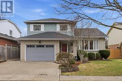 3 ELDERWOOD DRIVE St. Catharines, ON L2S 3E9