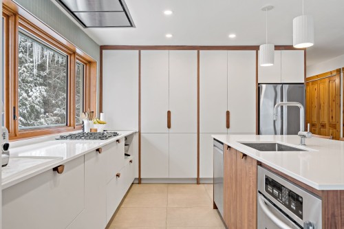 Cuisine - 25 Mtée Laurence, Brébeuf, QC - Indoor Photo Showing Kitchen