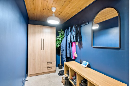 Hall d'entrée/Vestibule - 25 Mtée Laurence, Brébeuf, QC - Indoor Photo Showing Other Room