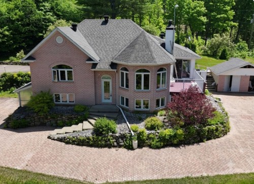 Façade - 109 Rue St-Laurent, Lac-Simon, QC - Outdoor