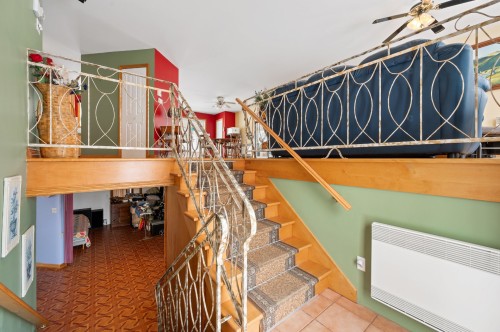 Escalier - 109 Rue St-Laurent, Lac-Simon, QC - Indoor Photo Showing Other Room