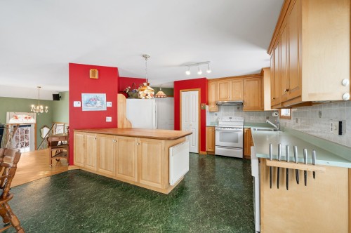 Cuisine - 109 Rue St-Laurent, Lac-Simon, QC - Indoor Photo Showing Kitchen