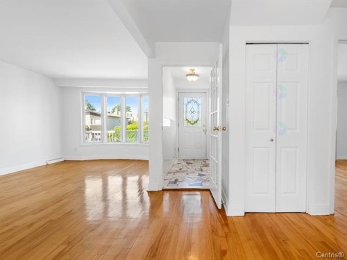 Intérieur - 1010 Rue Ridgewood, Laval (Chomedey), QC - Indoor Photo Showing Other Room