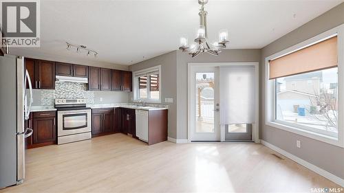 5128 Aerial Crescent, Regina, SK - Indoor Photo Showing Kitchen