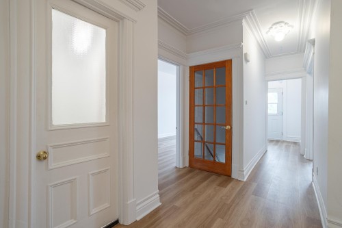 Entry - 6617 Rue St-Dominique, Montréal (Rosemont/La Petite-Patrie), QC - Indoor Photo Showing Other Room