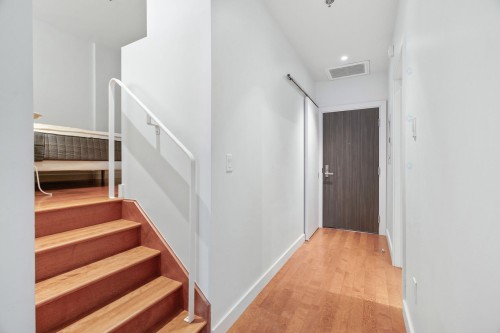 Passageway - 106-7400 Boul. St-Laurent, Montréal (Villeray/Saint-Michel/Parc-Extension), QC - Indoor Photo Showing Other Room