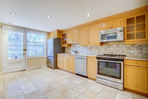Cuisine - 4079 Av. Marlowe, Montréal (Côte-Des-Neiges/Notre-Dame-De-Grâce), QC - Indoor Photo Showing Kitchen