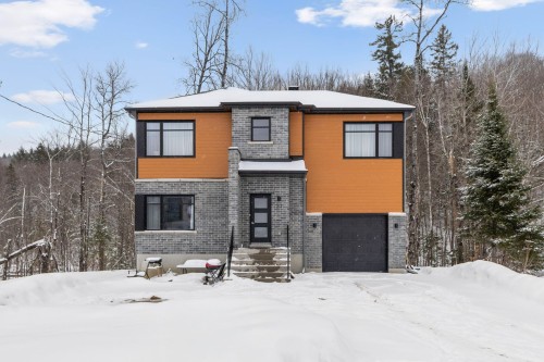 20 Ch. de la Péninsule  Val-Des-Monts, QC J8N 0K6