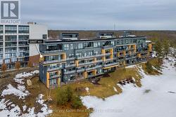 401 - 120 CARRICK TRAIL  Gravenhurst (Muskoka (S)), ON P1P 0B6