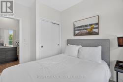 Primary bedroom with ensuite - 
