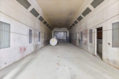 Garage - 701 Rue Des Ateliers, Boucherville, QC - Indoor Photo Showing Garage