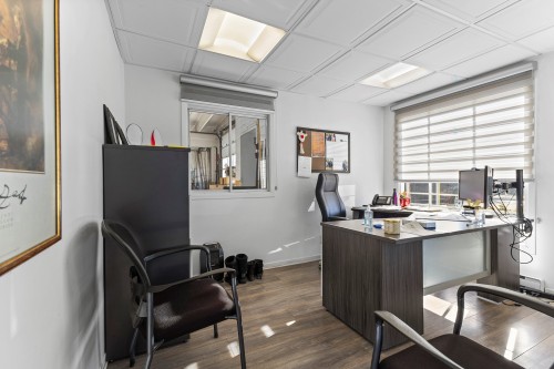 Bureau - 701 Rue Des Ateliers, Boucherville, QC - Indoor