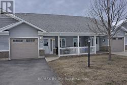30 IVY CRESCENT Wasaga Beach, ON L9Z 0H8