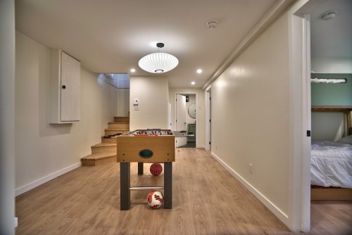 Sous-sol - 304 Ch. Dépôt, Orford, QC - Indoor Photo Showing Other Room