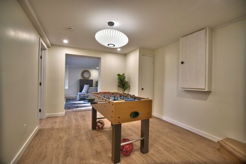 Sous-sol - 304 Ch. Dépôt, Orford, QC - Indoor Photo Showing Other Room