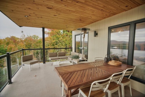 Terrasse - 304 Ch. Dépôt, Orford, QC - Outdoor With Deck Patio Veranda With Exterior