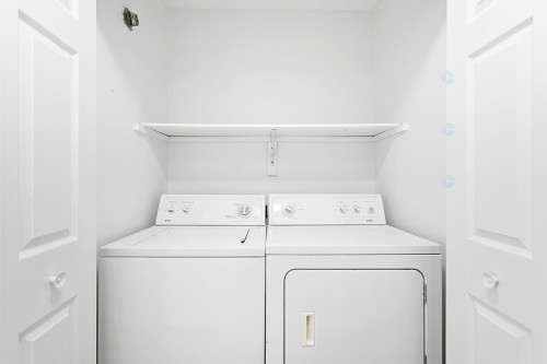 Laundry - B-220 Ch. Freeman, Gatineau (Hull), QC - Indoor Photo Showing Laundry Room