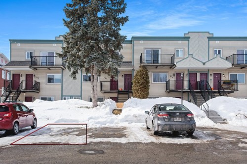 Parking - B-220 Ch. Freeman, Gatineau (Hull), QC - Outdoor With Facade