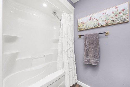 Salle de bains - 6 Ch. Beech, L'Isle-Aux-Allumettes, QC 