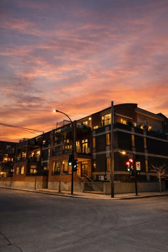 109-2801 Rue du Centre  Montréal (Le Sud-Ouest), QC H3X 2C4