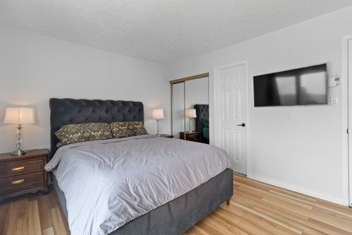 Chambre à coucher principale - 542-2271 Rue Du Versant, Magog, QC - Indoor Photo Showing Bedroom