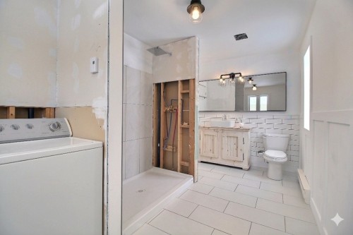 Salle de bains - 277 Route 111, Val-D'Or, QC - Indoor