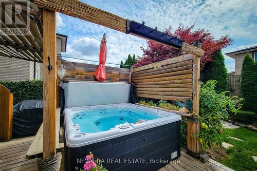 146 Locheed Drive, Hamilton, ON - Outdoor With Deck Patio Veranda With Exterior