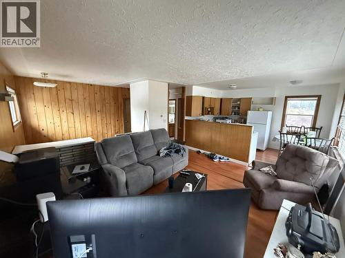 Livingroom in two bedroom suite. - 1503 3A Highway, Castlegar, BC 