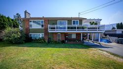 1795 DELNOR Crescent  Kamloops, BC V2B 4H9