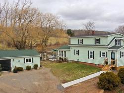 7025 12 Highway  North Alton, NS B4N 3V8