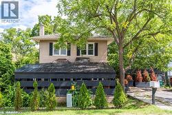 69 HILLVIEW Road  St. Catharines, ON L2S 1S8