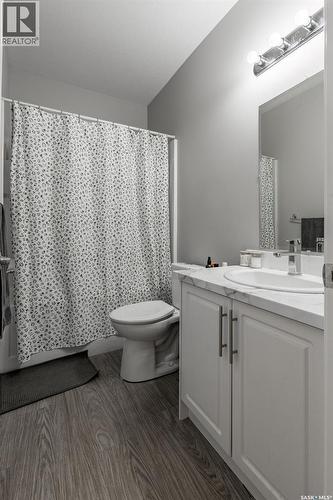 602 Kloppenburg Terrace, Saskatoon, SK - Indoor Photo Showing Bathroom